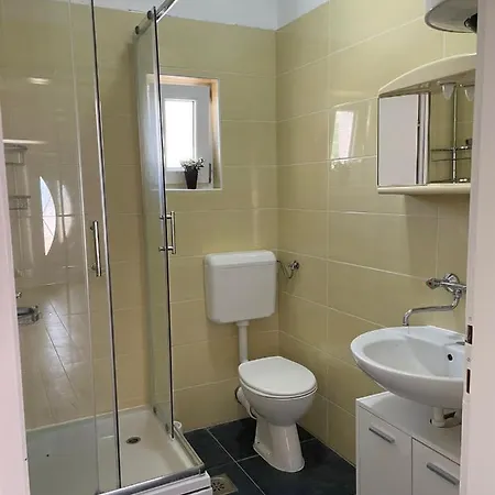 公寓 Apartman Megi 罗戈兹尼察