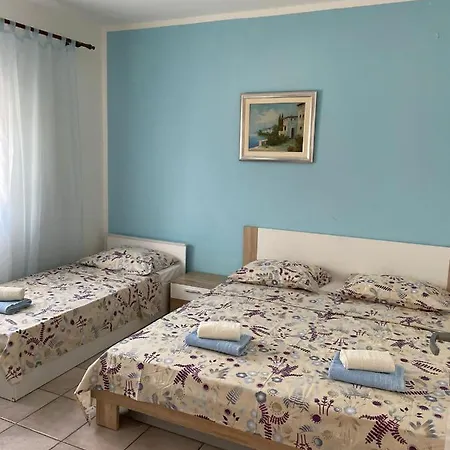 Apartman Megi 公寓