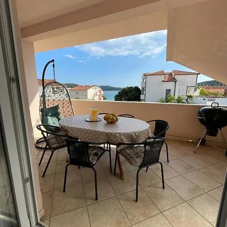 Apartman Megi 罗戈兹尼察