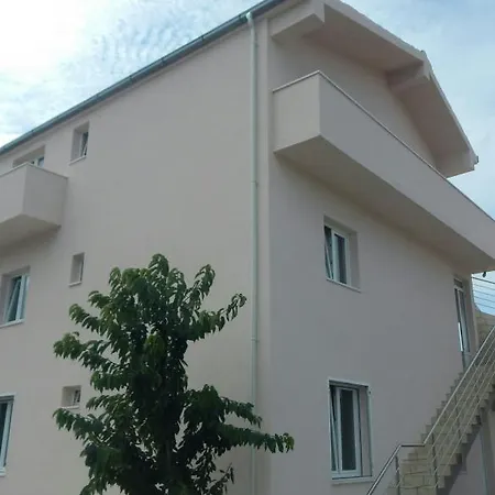 Apartman Megi